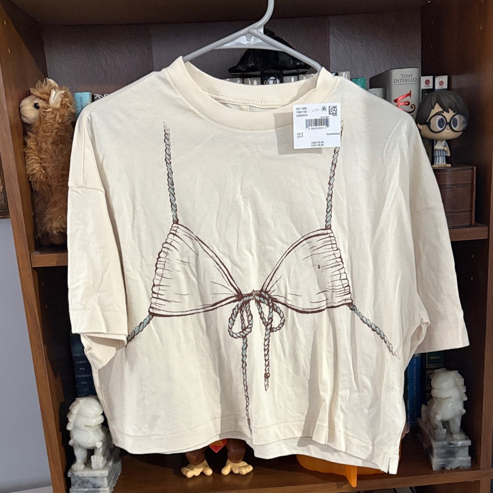 American Eagle cropped Tee